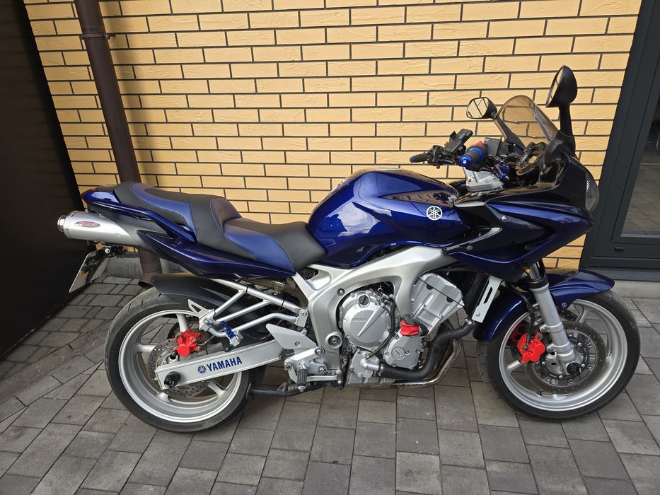 Продаю YAMAHA FZ6S