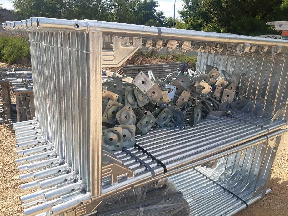 Baumann 160 m2 używane, podesty 3,07m
