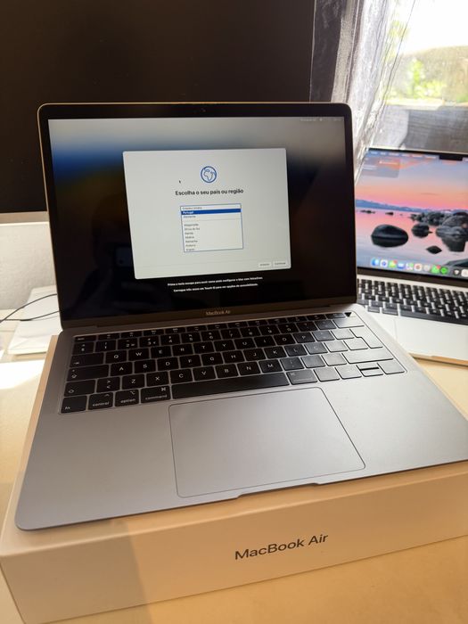 MacBook Air 2018485459545577246720