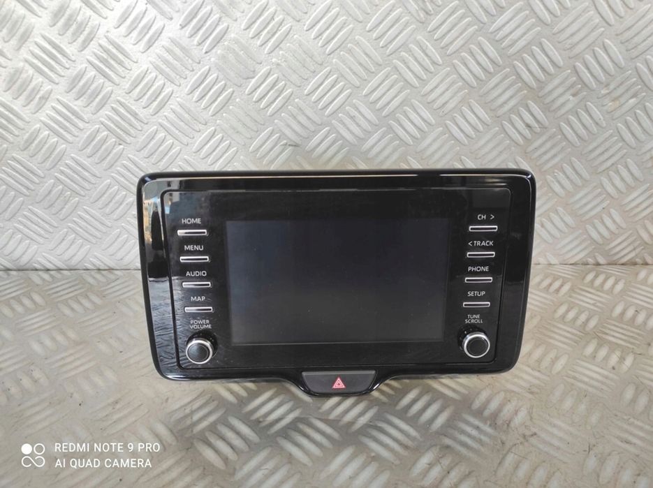 radio nawigacja navi gps ekran wyświetlacz radia toyota yaris iv xp210