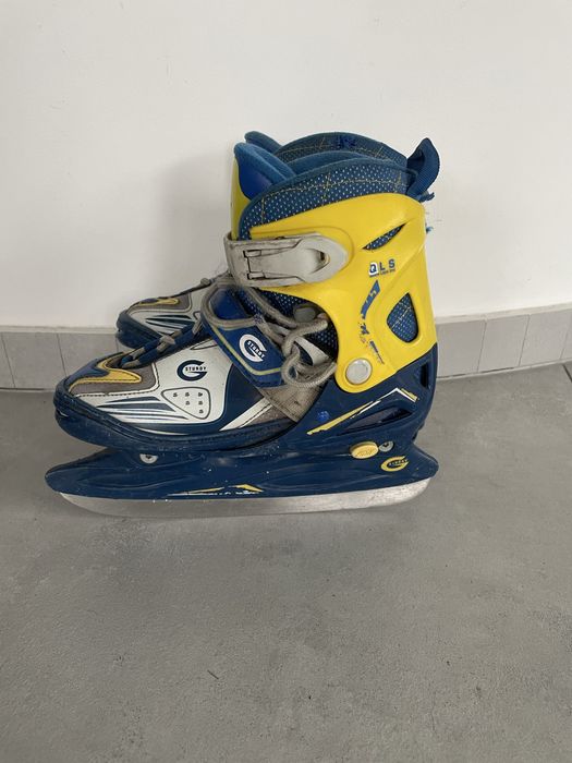 Łyżwy regulowane roz. 34/35/36/37