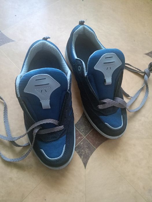 Buty sportowe demar