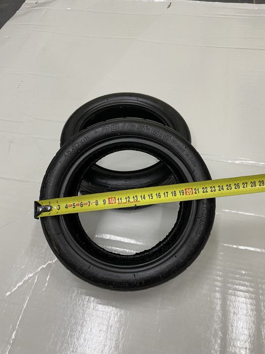 Покрышка литая антипрокольная  Колесо 8 1/2x2 Xiaomi M365 PRO 1S