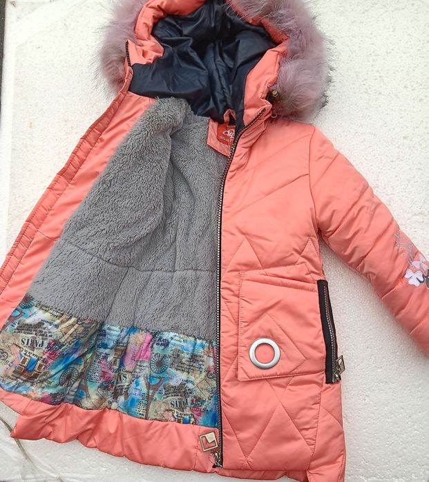 Куртка   для дівчинки. Зима