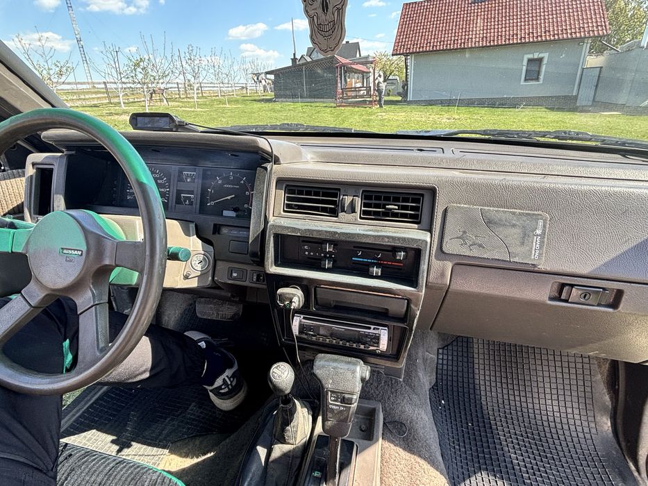 Nissan terano 1 2.7