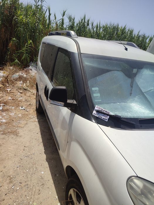 Fiat Doblo 1.3 ( avariada )ler anúncio