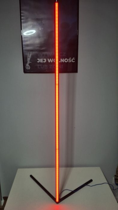 Lampa stojąca Led