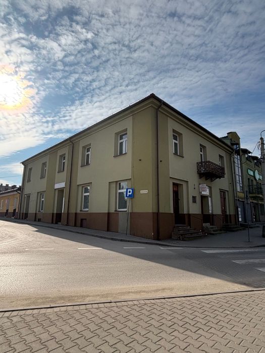 sprzedam kamienicę na rynku w Wodzisławiu, pow. Jędrzejowski