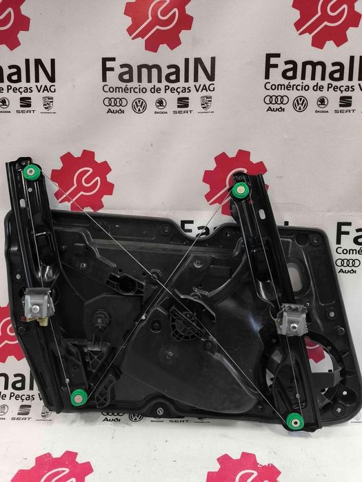 Elevador Vidros Frente Direito VW GOLF VI 1.6 (75 kW / 102 cv) [10.2008 - 11.2012] 5k1837730Q (OEM) | 5k0837462B (OEM)