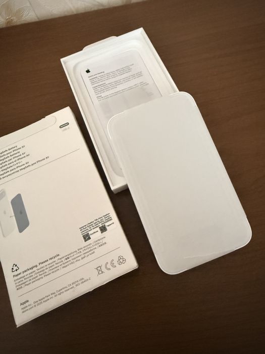 Apple iPhone Air MagSafe Battery (оригінал) — нова, відкрита упаковка