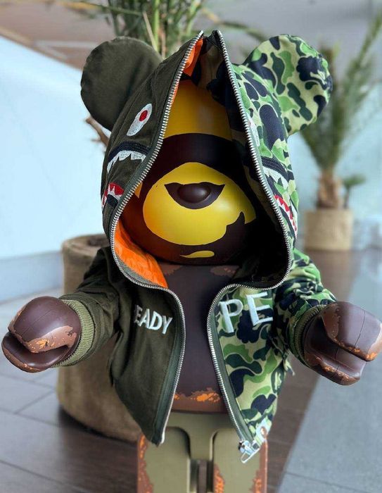 Статуэтка Medicom Bearbrick x A Bathing Ape 1000% 70 cm фигурка Бербрик