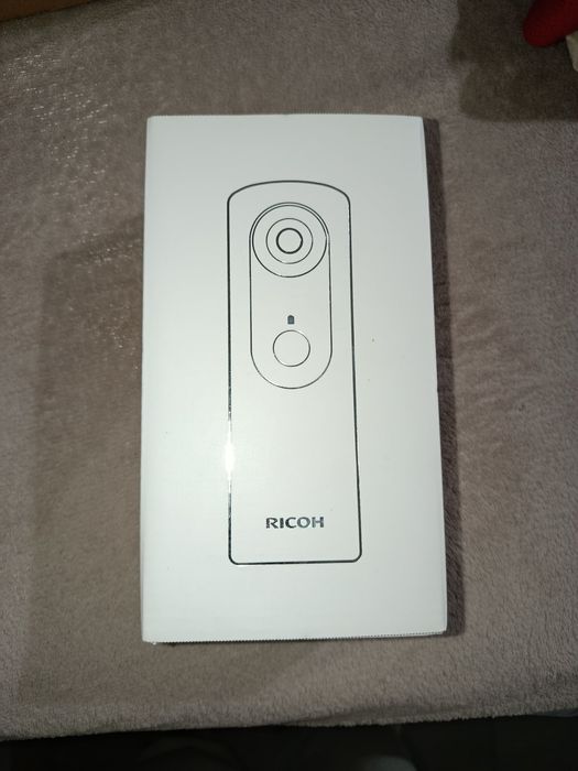 Câmara 360 Ricoh theta M15