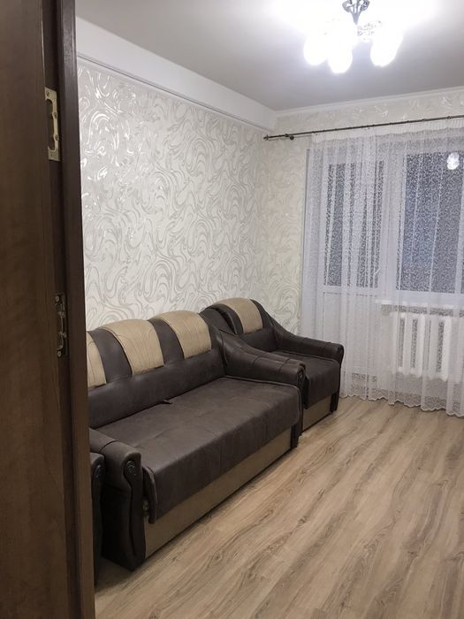 Продажа 2х комн кв- ры с евроремонтом, мебелью и техникой.