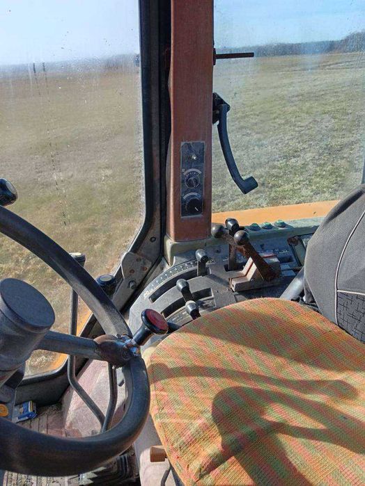 Sprzedam ciągnik Renault 103.14
