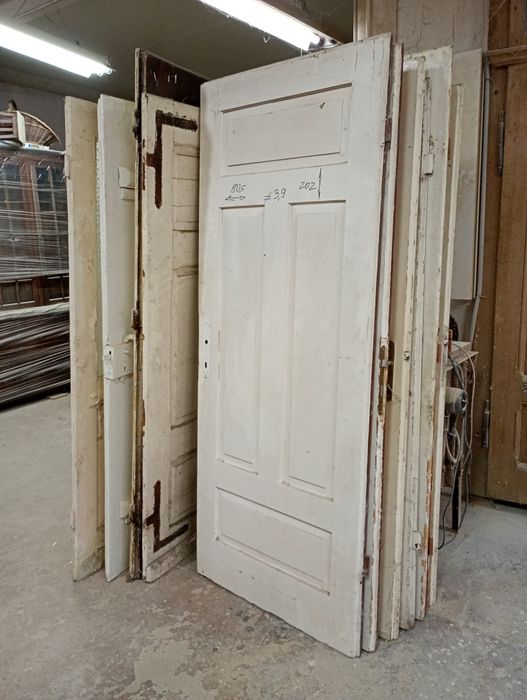 Stare drewniane drzwi