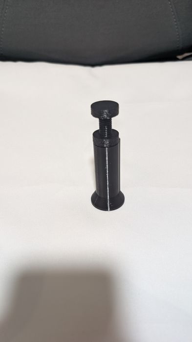 Тримач відеокарти, підпорка під відеокарту