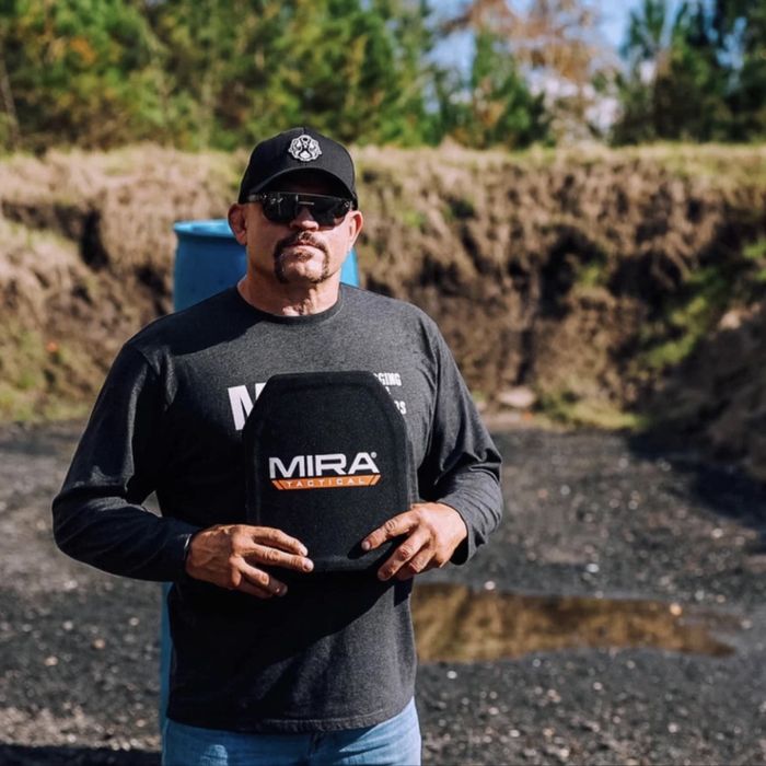 Бронепластини керамічні США MIRA TACTICAL USA 2,67кг 25/30см IV клас захисту NIJ. Тримає калібр 7,62 -мм куля БЗ. Сертифікати випробувань надаємо.