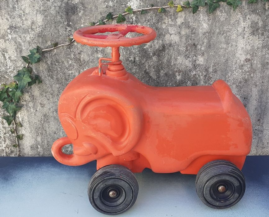 Brinquedo Português? Triciclo