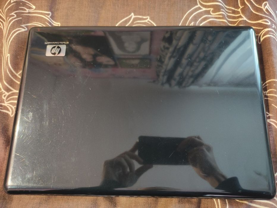 Ноутбук HP Pavilion DV5 1192er 2.2GHz / 3Gb / SSD 128