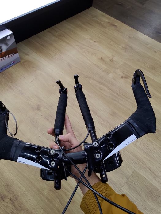 Vendo/Troca Guiador de contrarelogio carbon PRO