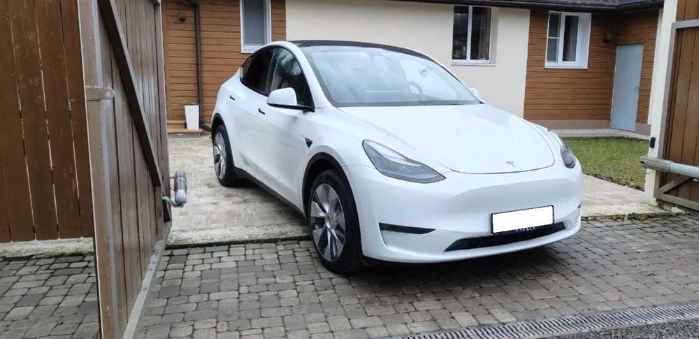 Tesla Інша модель, 2022