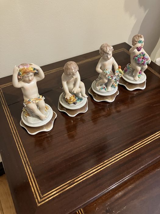 Estatuetas porcelana “4 estaçoes” -Artibus - Antigas