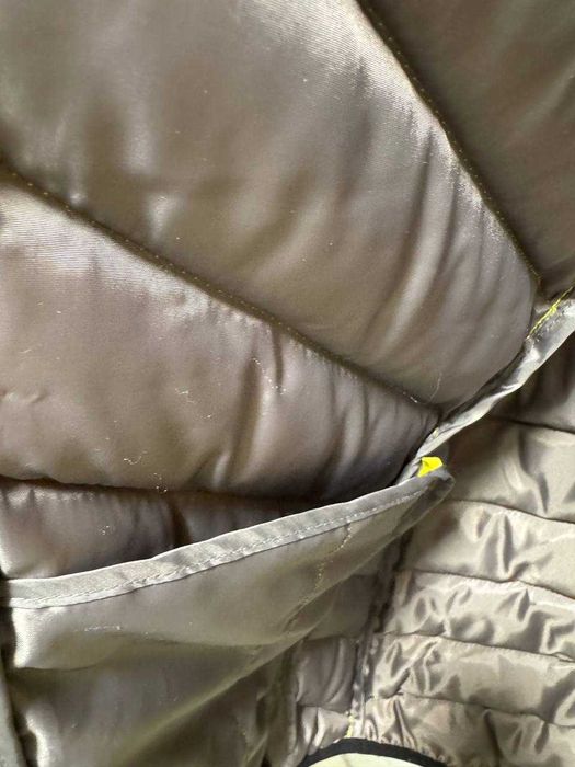 Жовта куртка розмір S