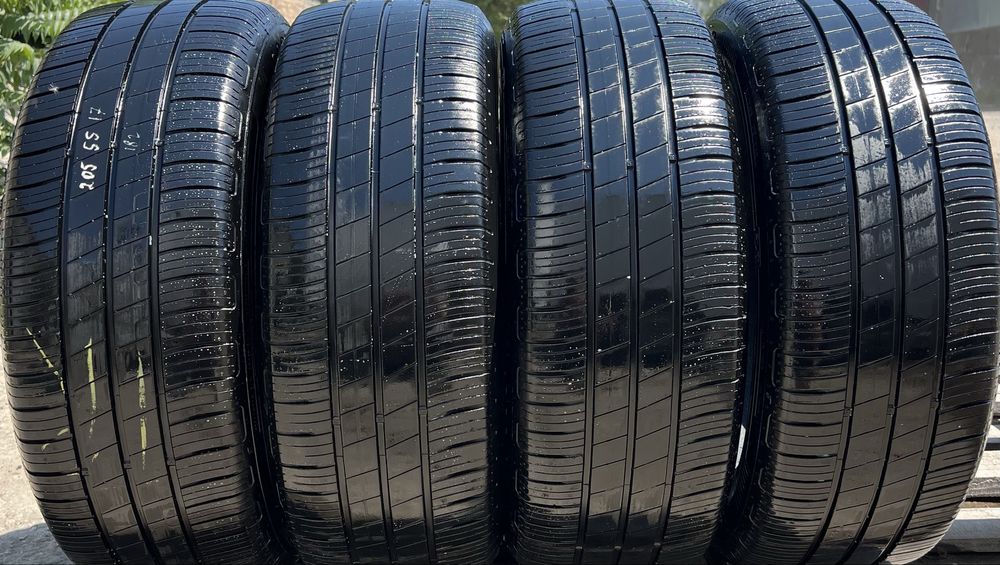 Шины 205/55R17 GOODYEAR