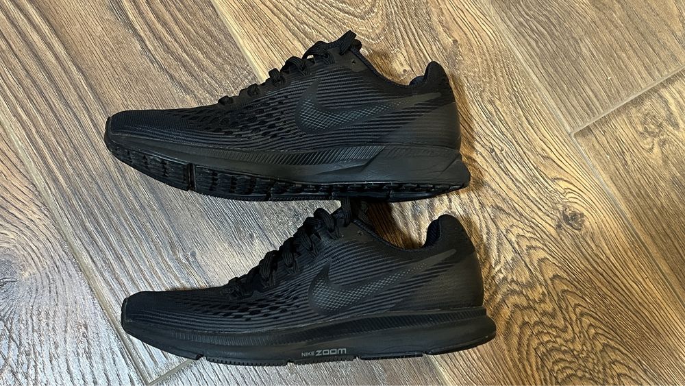 Nike zoom running