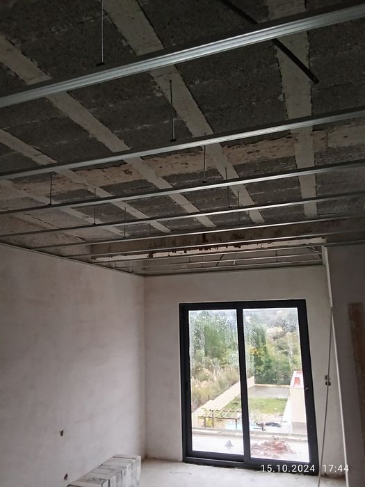 Trabalhos de pintura, Pladur, barramentos chão flutuante etc