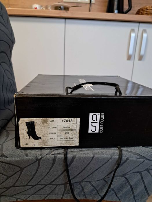 Кожаные Ботильйоны Италия,размер 39