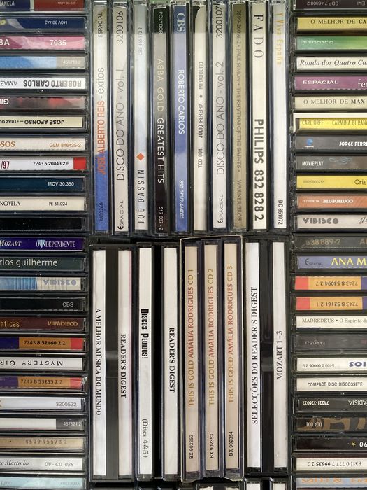 Coleção de mais de 80 CDs - Música Portuguesa, Fado e Internacional