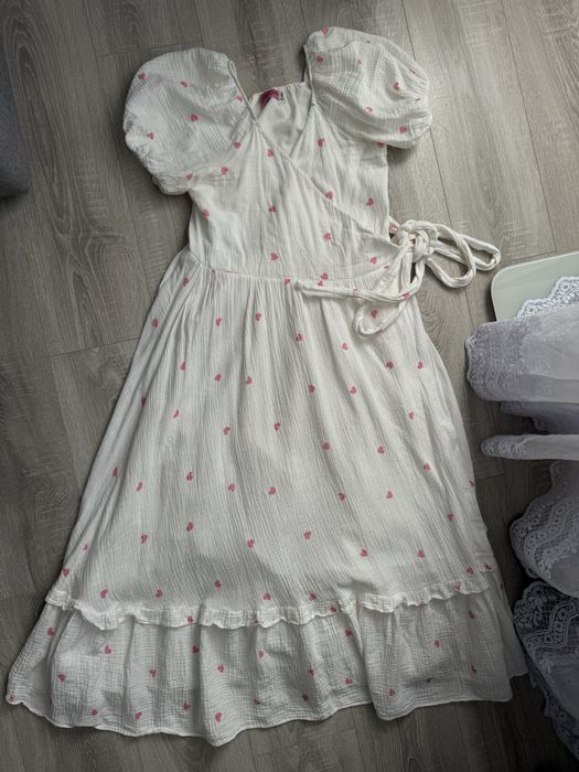 Сукня муслінова на запах