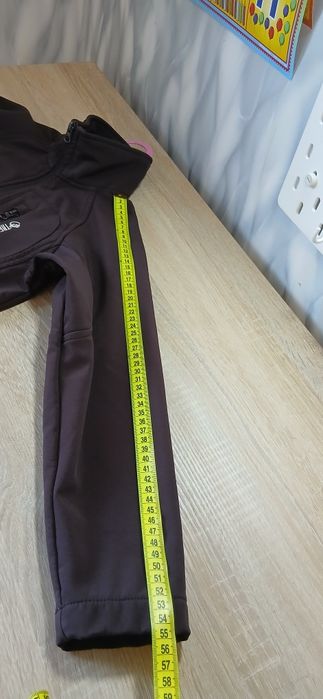 Куртка,ветровка 128см