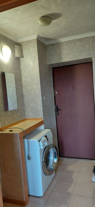 Здам СВОЮ  студію метро Житомирська 800 м - Більше