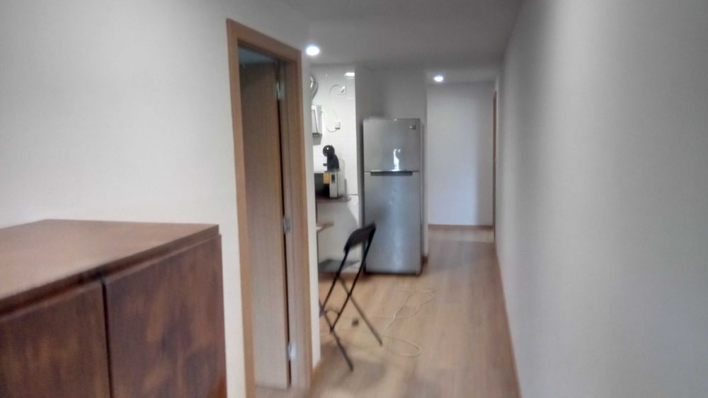 Alugo quarto Est. N.8