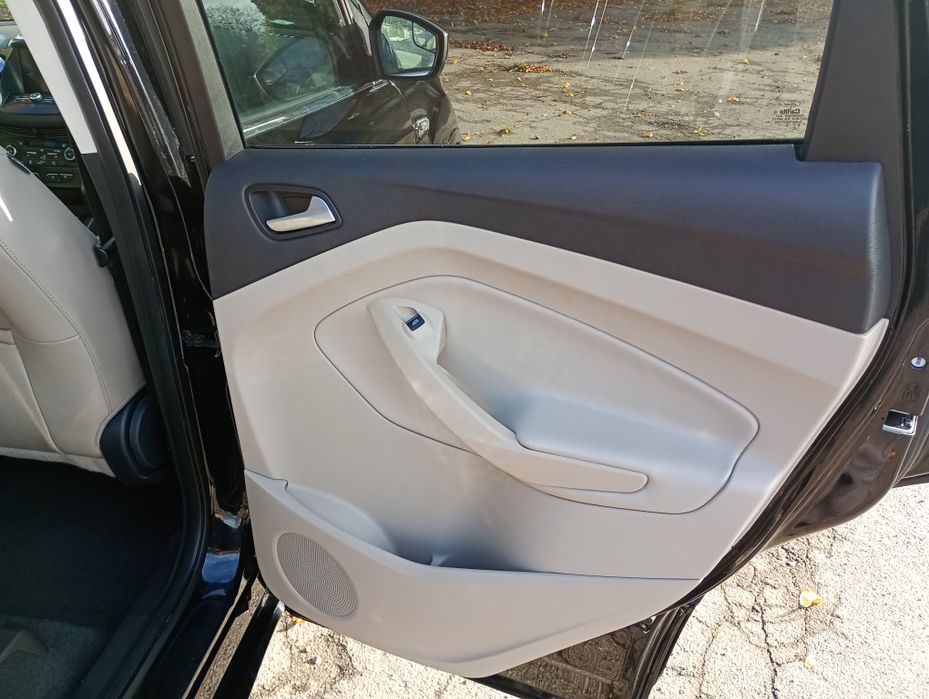 Ескейп  SEL 2018