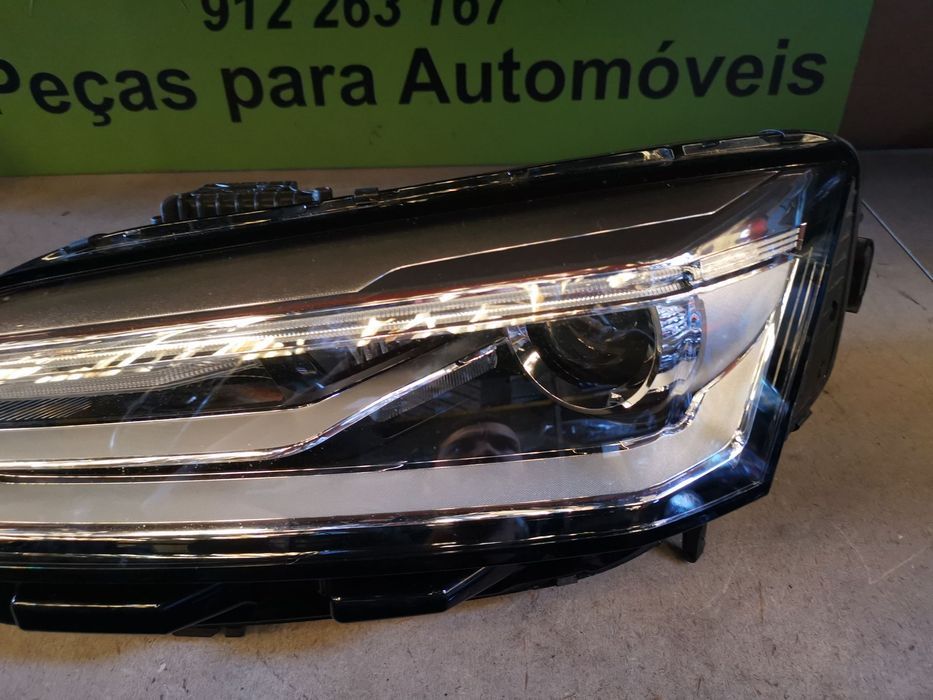 AUDI A5 8W FAROL BI XENON ESQUERDO - FF394