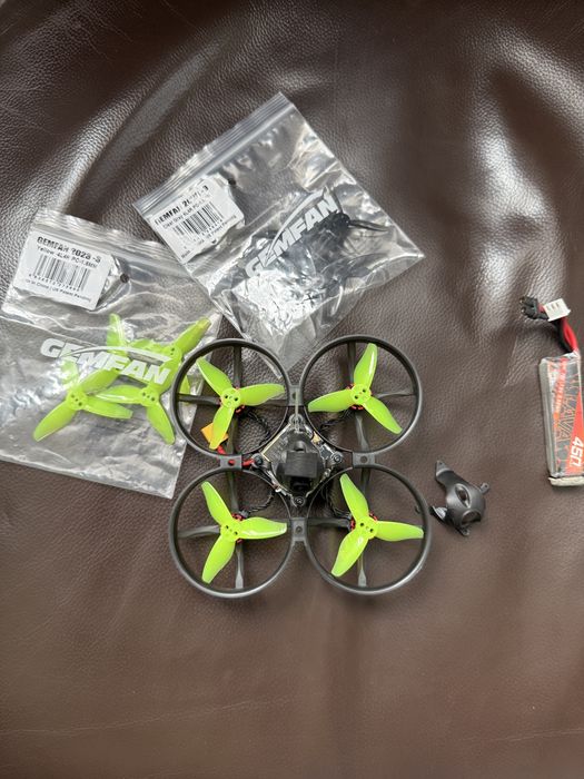 Dron fpv mobula85 2s hdzero