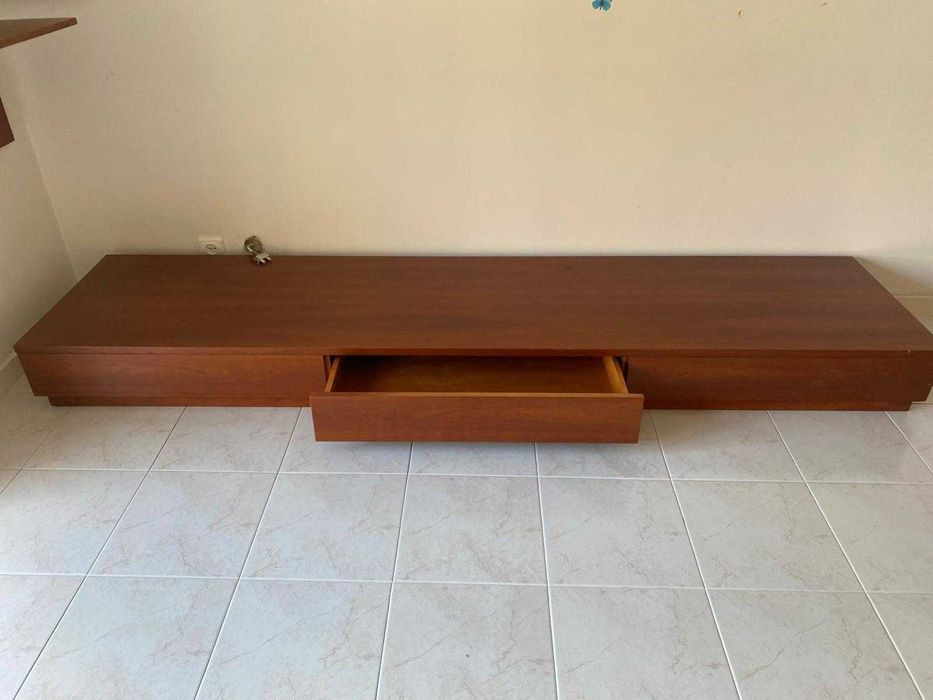 móvel de sala com 2 estantes