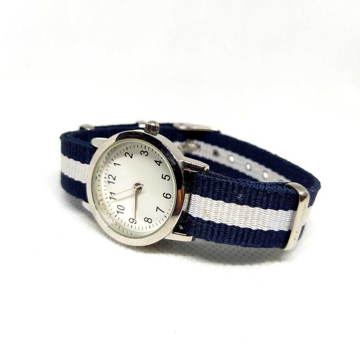 Relógio Feminino - Pulseira Azul e Branca