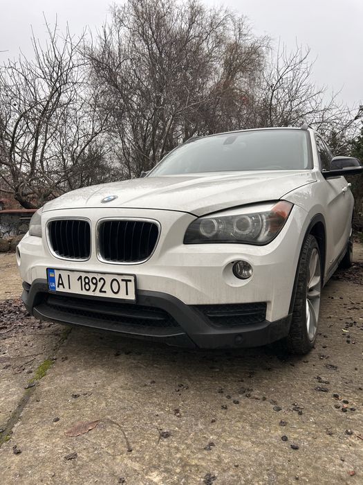 BMW x1 Xdrive28I 2013 року
