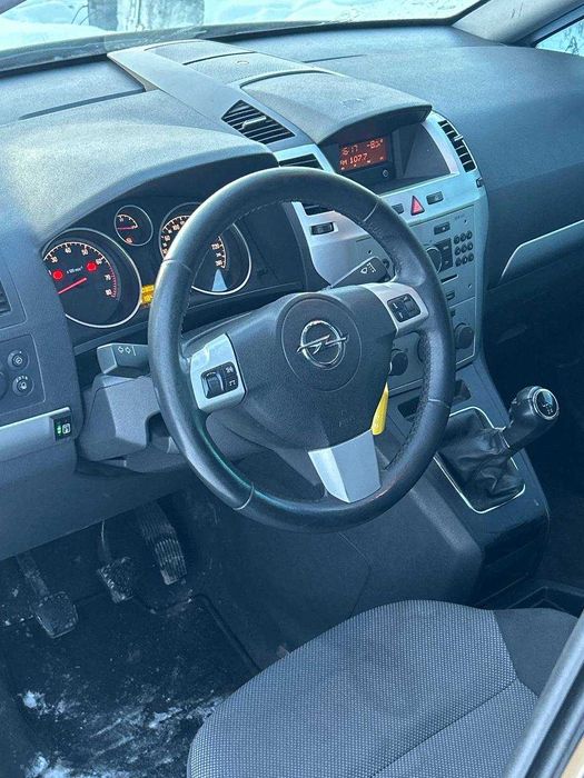 Продається Opel Zafira