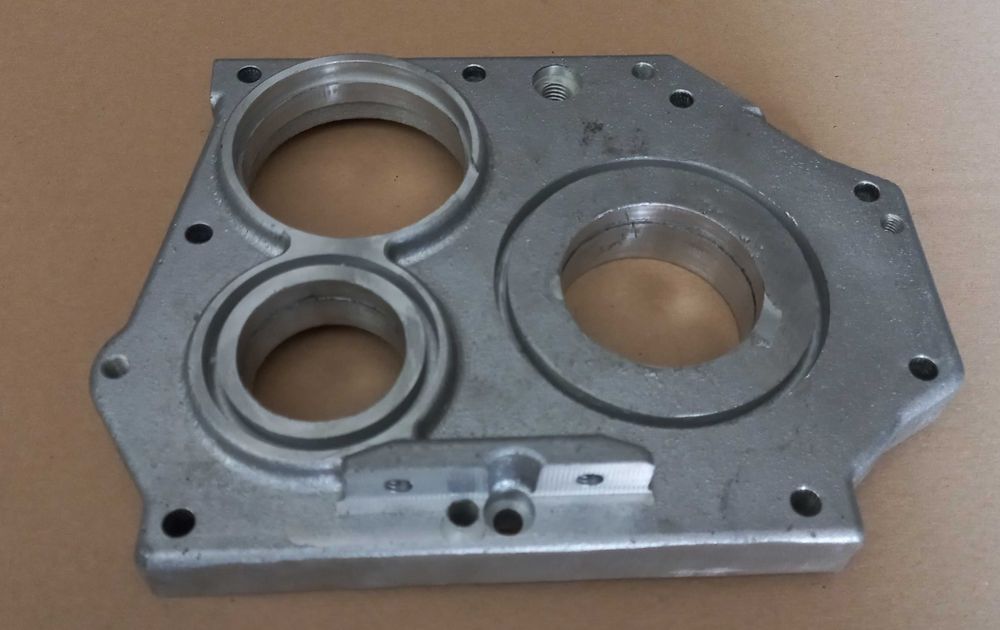 Pokrywa przekładnia Geringhoff Rota Disc 501506. NOWA.