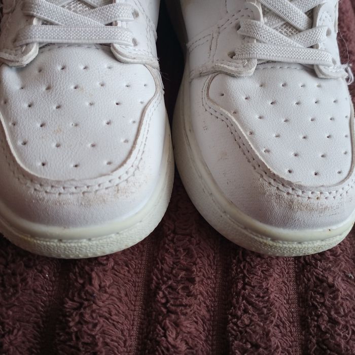 Високі кросівки,хайтопи