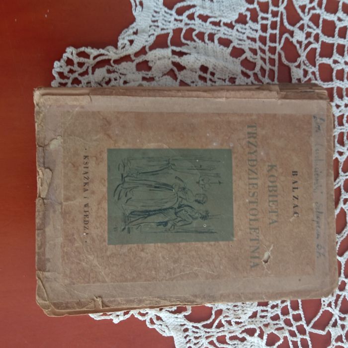 Kobieta trzydziestoletnia