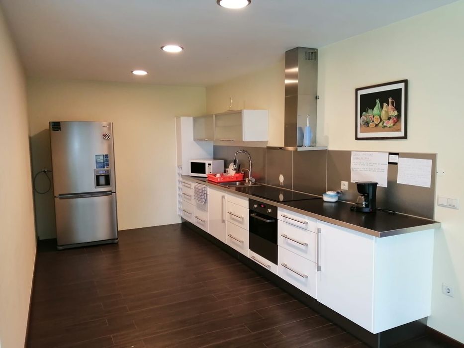 MORADIA COM LAREIRA E aquecimento central