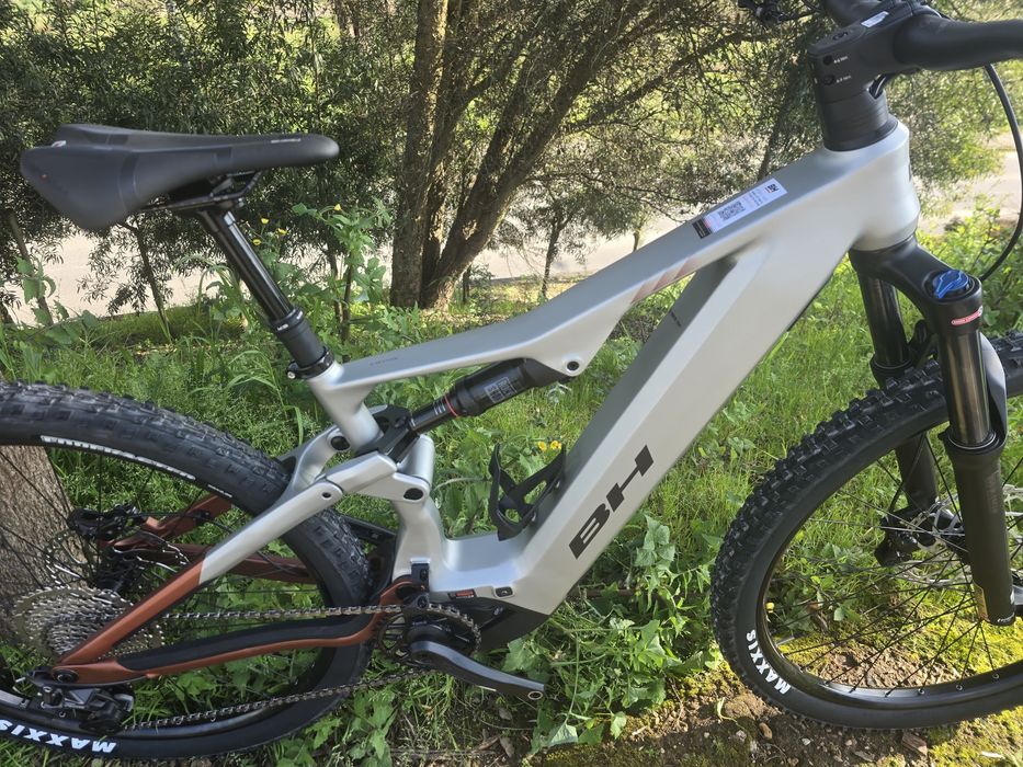 Bh eletrica de exposicao s bosch 800wh