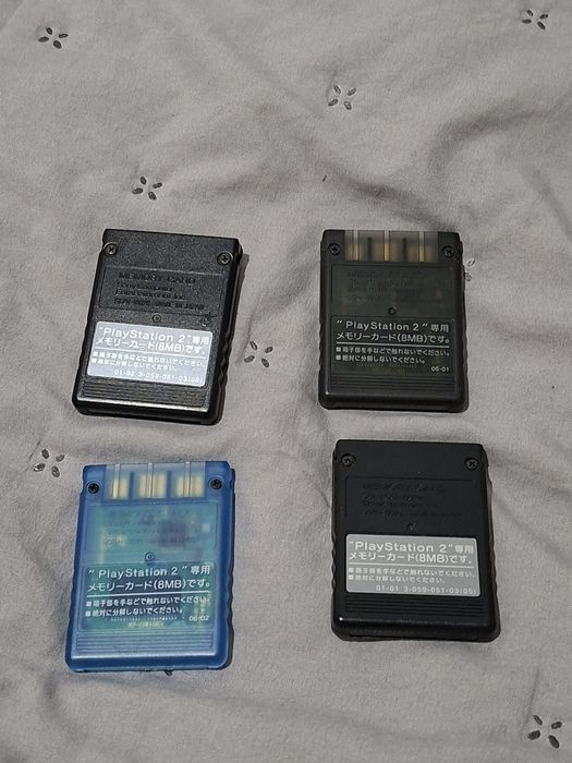 Karta pamieci ps2 czarna niebieska przezroczysta