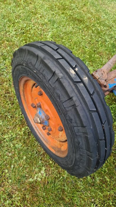 Traktor Ford Fordson Dexta, 32KM, 
Więcej informacji pod numerem tel.